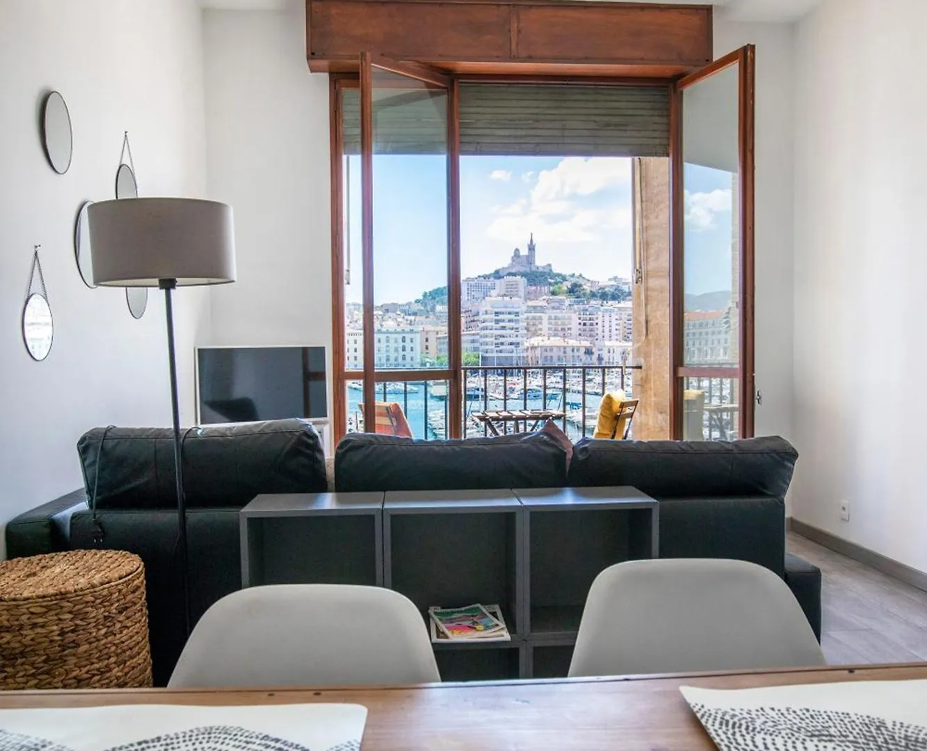 Vue Sublime Vieux-Port, Appartement Douillet Marseille